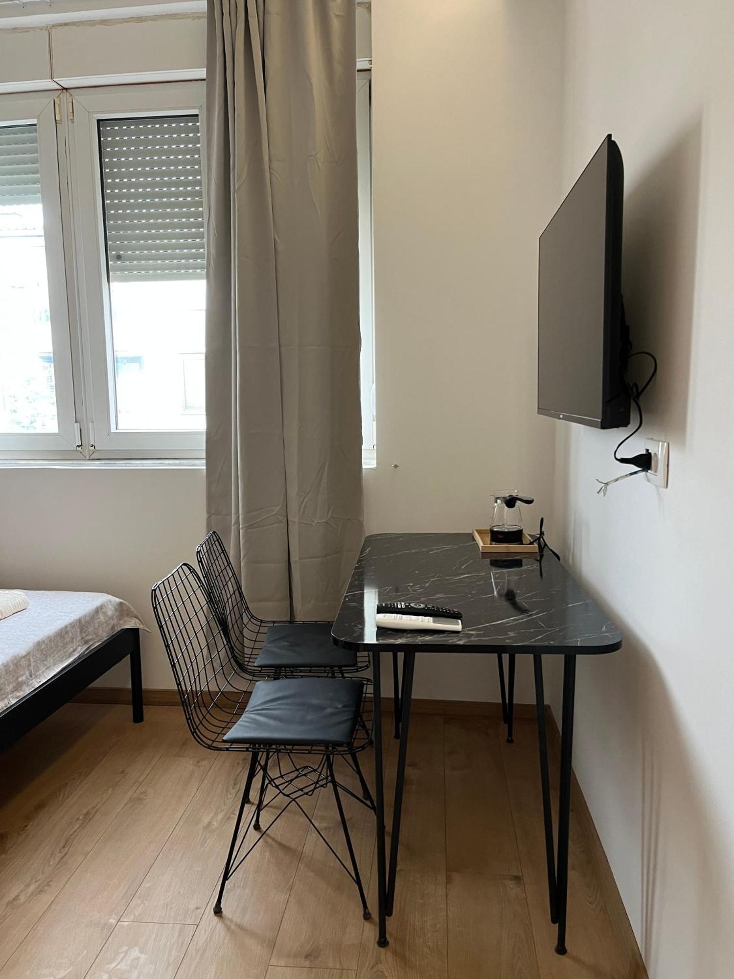 Olive Centre Apartment Скопье Экстерьер фото